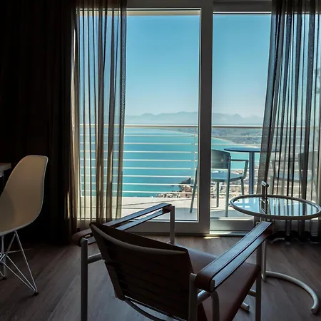 Belvedere Hotel 4*